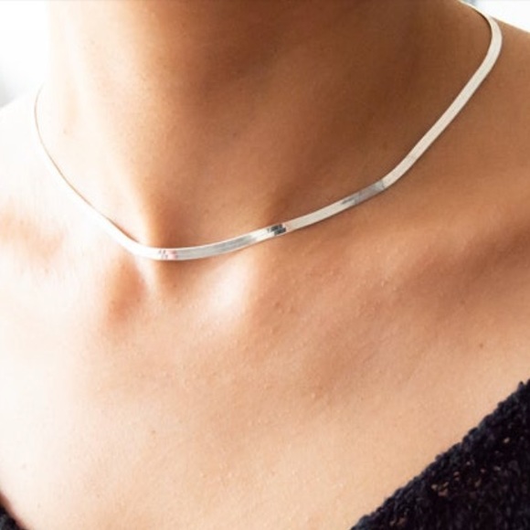 ✨✨Sterling Silver Snake Flat Necklace✨✨ - Picture 4 of 6